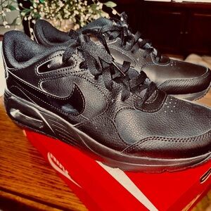 Nike Air Max SC sneakers in the "Triple Black" NIB